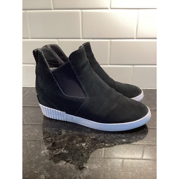 Sorel Women's Out 'N About Slip-On Wedge Boots Street Winter Black White Size 6 - Picture 2 of 9